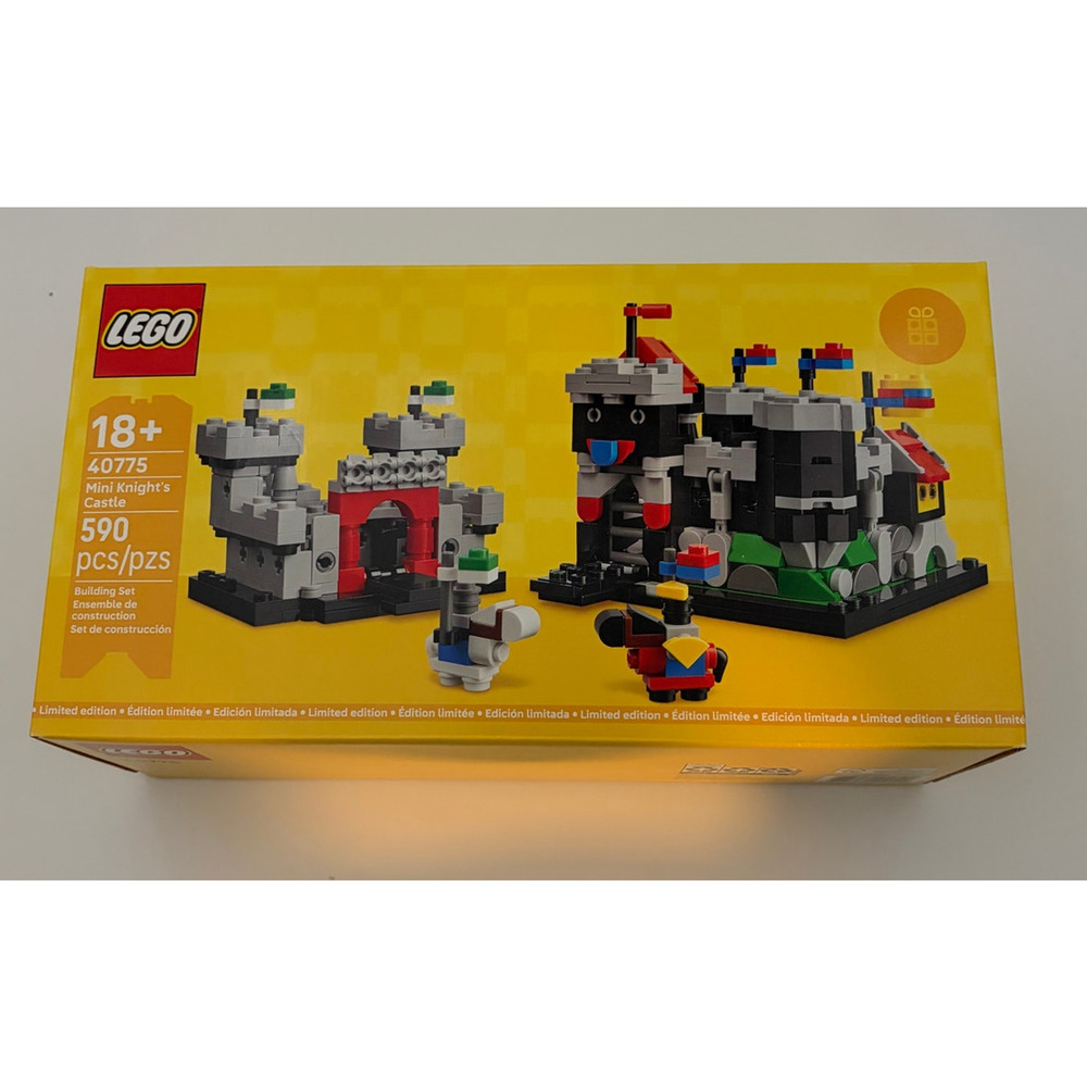 Lego Mini Knight's Castle 40775 NIB